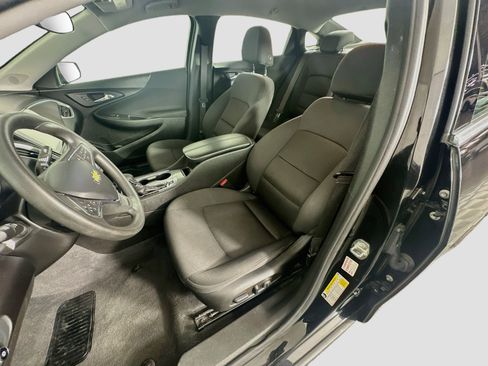 Used 2023 Chevrolet Malibu LT FWD image 13