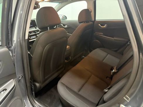 Certified 2023 Hyundai Kona SEL w/ Convenience Package image 32