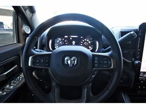 Used 2025 RAM 3500 Longhorn image 16