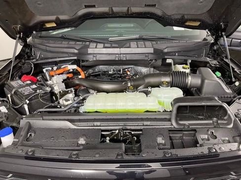 New 2025 Ford F150 XLT w/ Equipment Group 302A MID image 9