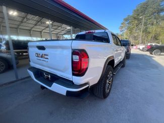 Used 2024 GMC Canyon Denali video 3