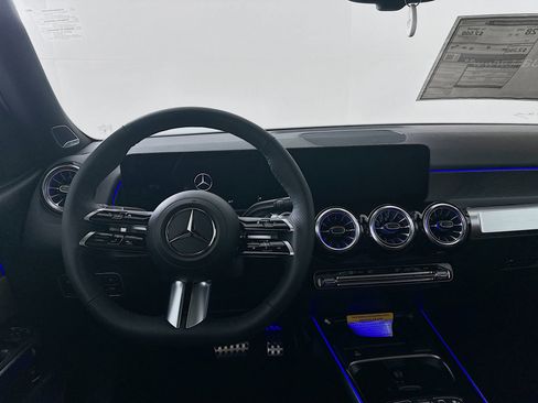 New 2026 Mercedes-Benz GLB 250 image 23