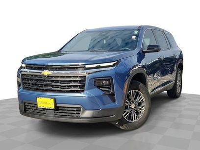 Used 2024 Chevrolet Traverse LS