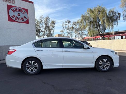 Used 2014 Honda Accord LX image 9
