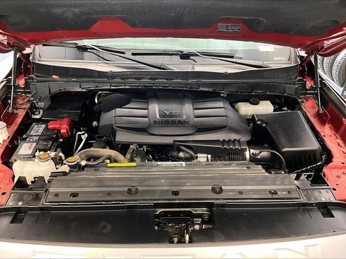 Used 2024 Nissan Titan Platinum Reserve w/ Moonroof Package image 30