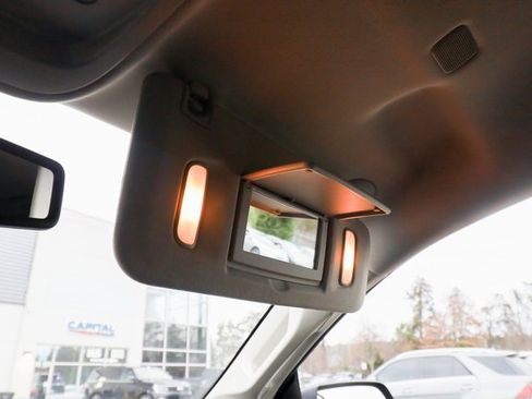 Used 2020 GMC Canyon SLE image 60