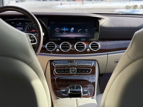Certified 2019 Mercedes-Benz E 450 E 450 image 31