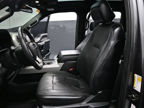Used 2015 Ford F150 Lariat w/ Equipment Group 502A Luxury AWD/4WD image 9
