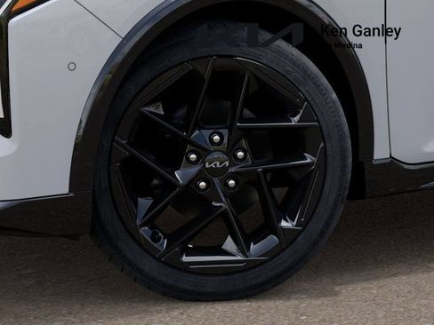 New 2025 Kia K4 GT-Line Turbo FWD image 9