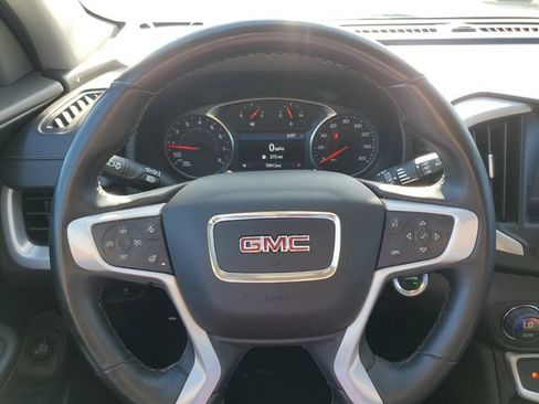 Used 2024 GMC Terrain SLT FWD image 23