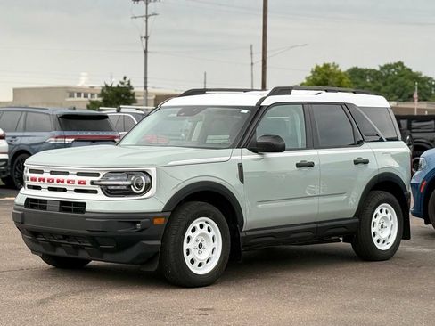 Certified 2024 Ford Bronco Sport Heritage w/ Heritage Convenience Package AWD/4WD image 39