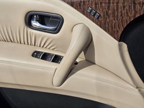 Used 2020 Nissan Armada Platinum w/ Captain's Chairs Package image 23