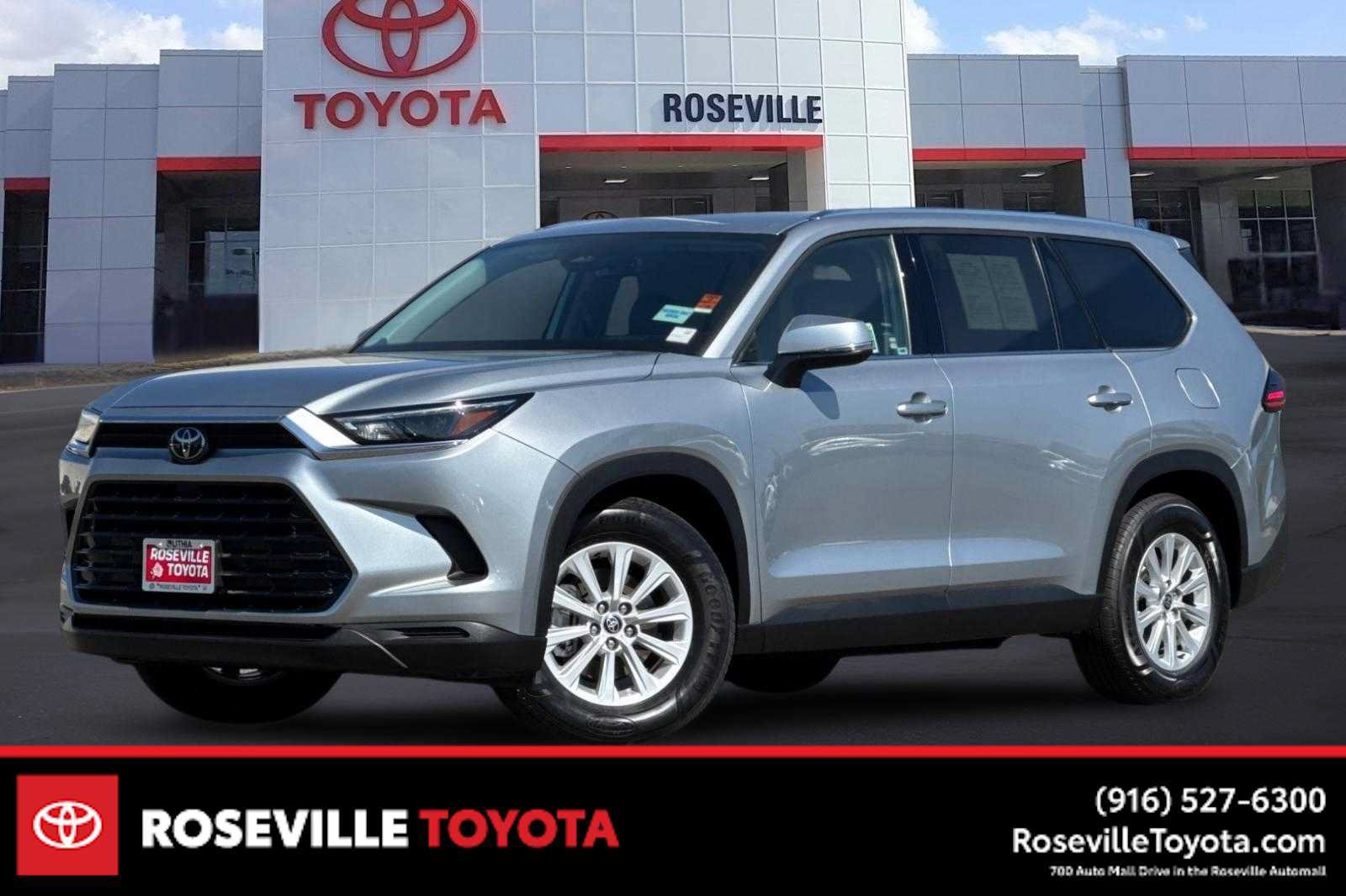 Certified 2025 Toyota Grand Highlander AWD image 1