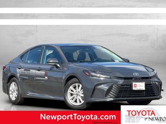 Used 2025 Toyota Camry LE video 1