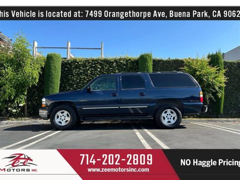 Used 2004 Chevrolet Suburban LT w/ Preferred Equipment Group image 11