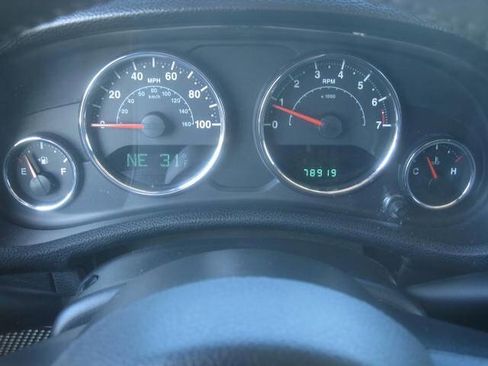 Used 2013 Jeep Wrangler Unlimited Sport image 34