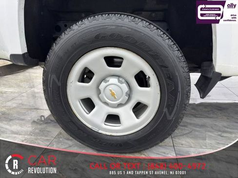 Used 2022 Chevrolet Colorado W/T w/ WT Convenience Package image 10