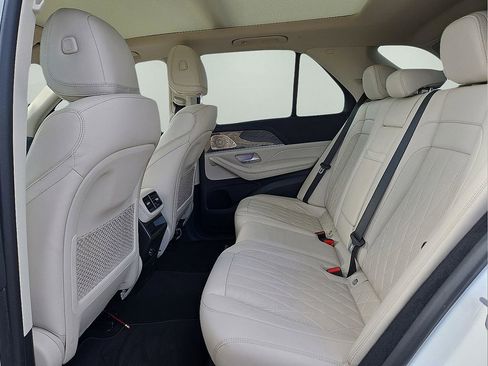 Used 2022 Mercedes-Benz GLE 53 AMG 4MATIC image 17