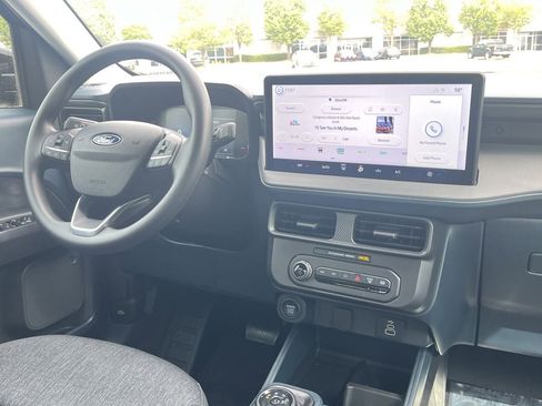 New 2026 Ford Maverick XLT w/ Black Appearance Package image 3
