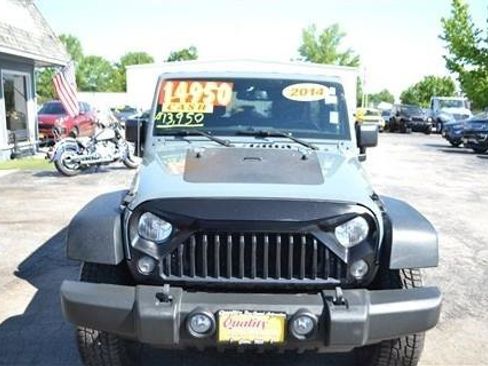 Used 2014 Jeep Wrangler Unlimited Sport w/ Quick Order Package 24S AWD/4WD image 3