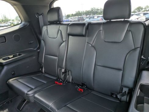 Certified 2024 Kia Telluride SX Prestige X-Line AWD/4WD image 21