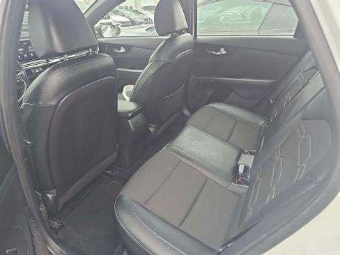 Used 2021 Kia Forte GT-Line w/ GT-Line Premium Package image 11