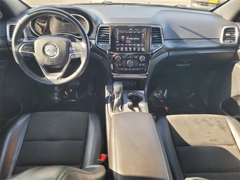 Used 2021 Jeep Grand Cherokee Laredo X image 16