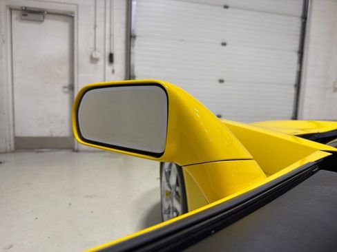 Used 2014 Chevrolet Corvette Stingray Convertible w/ 2LT Preferred Equipment Group image 19