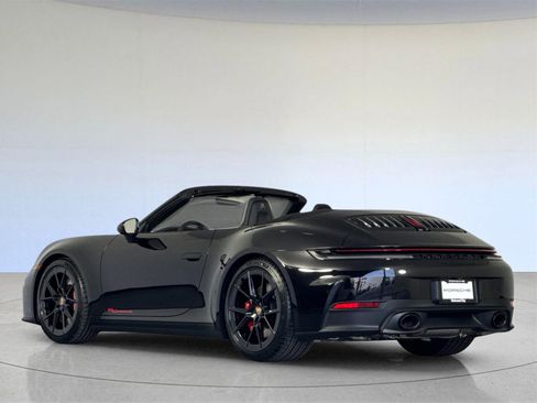 New 2026 Porsche 911 Carrera 4S image 3