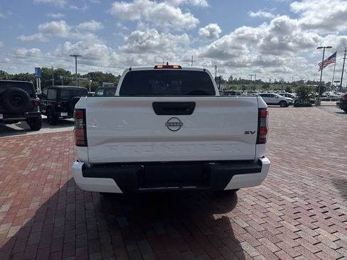 Used 2022 Nissan Frontier SV RWD image 35