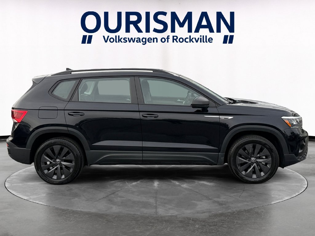 Used 2023 Volkswagen Taos S w/ Driver Assistance Package FWD image 7