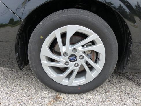 Used 2025 Subaru Impreza 2.0i AWD/4WD image 15