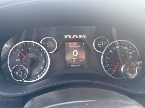 Used 2024 RAM 2500 Big Horn w/ Bed Utility Group image 19