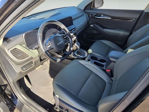 Used 2024 Kia Seltos SX image 21