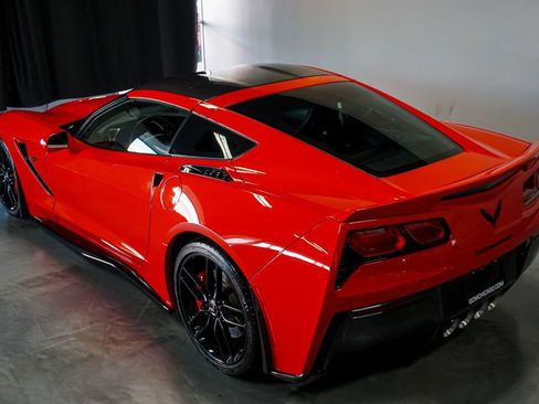 Used 2014 Chevrolet Corvette Stingray Coupe image 52