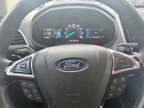 Used 2024 Ford Edge SEL AWD/4WD image 17