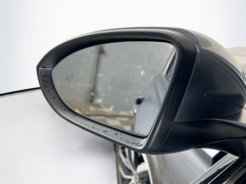 Used 2025 Volkswagen Jetta SE image 16