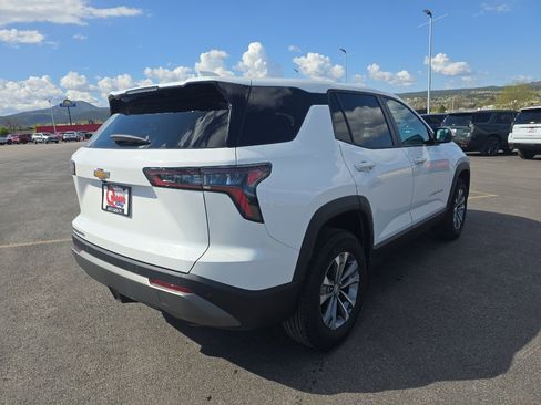 Certified 2025 Chevrolet Equinox LT AWD/4WD image 9