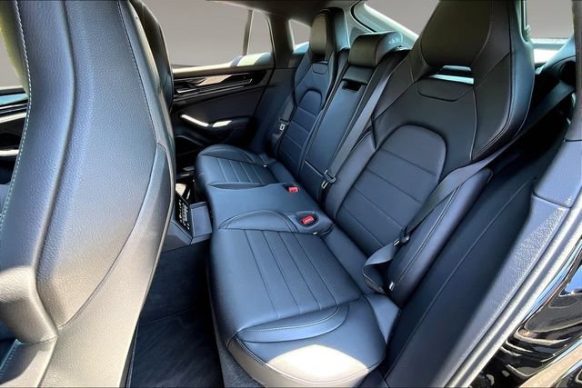 Used 2025 Porsche Panamera RWD image 21