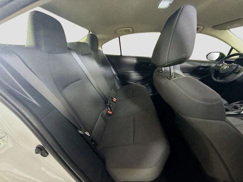 Used 2022 Toyota Corolla LE image 27