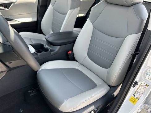 Used 2025 Toyota RAV4 XLE Premium w/ Weather Package FWD image 20