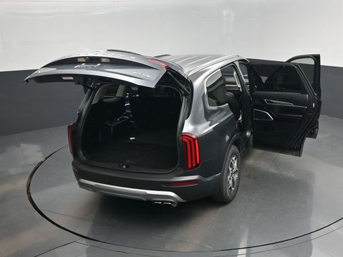 Used 2020 Kia Telluride EX image 29