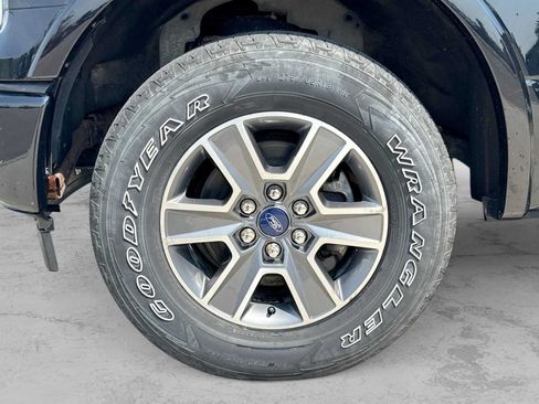 Used 2017 Ford F150 XLT w/ Equipment Group 302A Luxury AWD/4WD image 13
