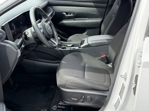 Used 2025 Hyundai Tucson SEL FWD image 18