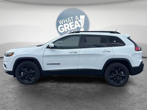Used 2021 Jeep Cherokee Latitude Plus AWD/4WD image 7