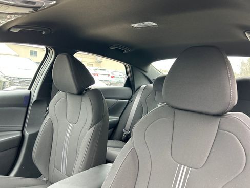 New 2026 Hyundai Elantra Sport FWD image 21