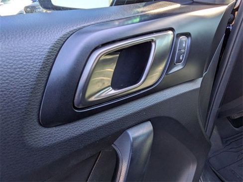 Used 2022 Ford Ranger Lariat w/ Tremor Off-Road Package image 11