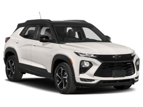Used 2021 Chevrolet TrailBlazer RS w/ Sun and Liftgate Package AWD/4WD image 9