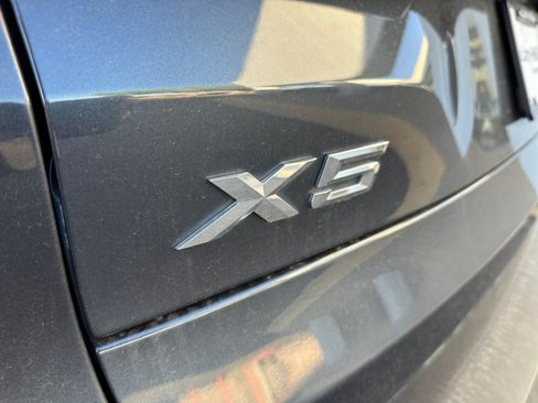 Used 2021 BMW X5 xDrive45e w/ Premium Package AWD/4WD image 38
