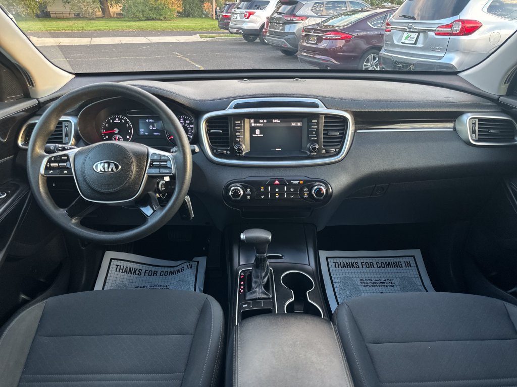 Used 2020 Kia Sorento LX FWD image 27